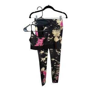 Noli Women’s Black and Pink Tie-Dye Athletic Set Leggings & Sports Bra